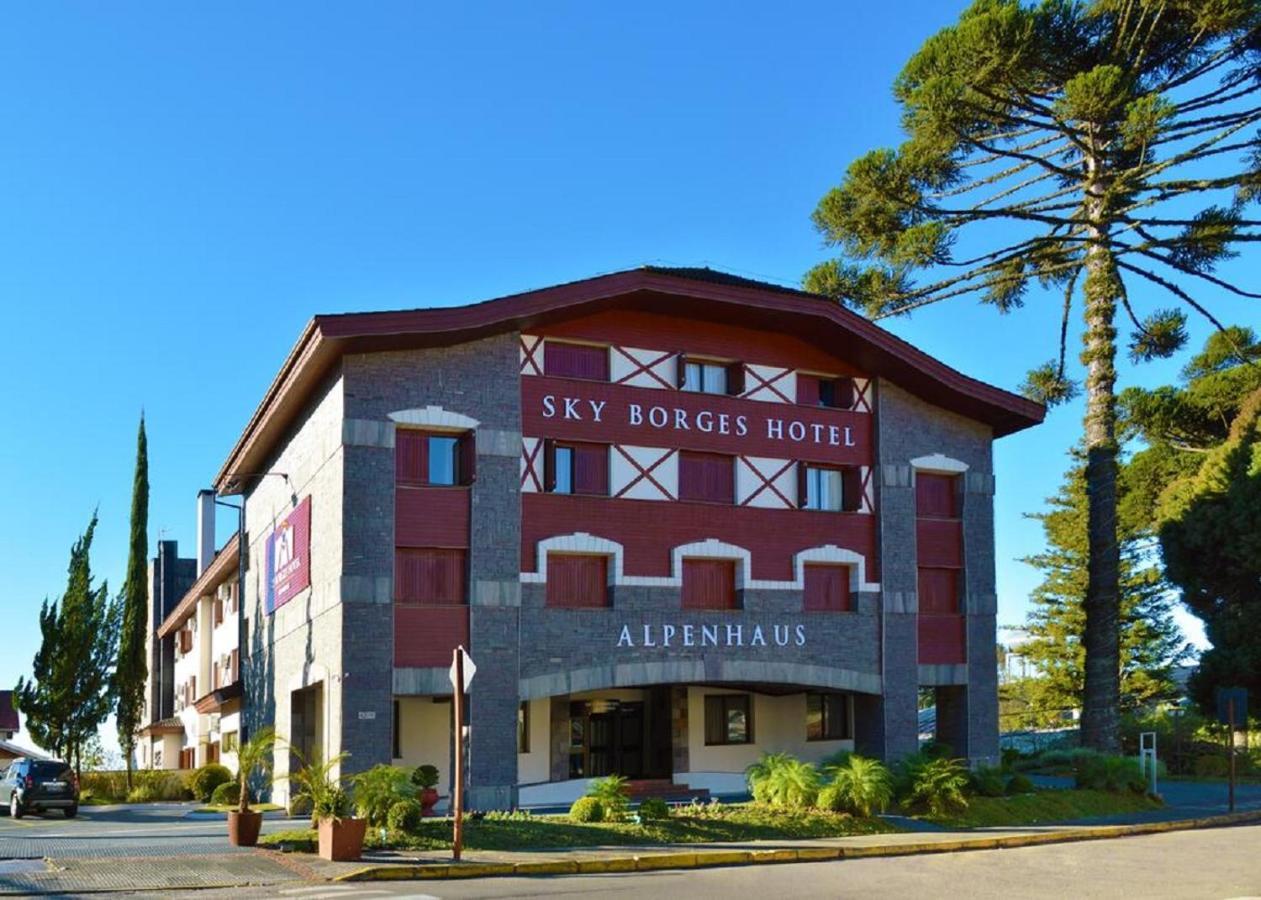 Apart-Hotel Em Gramado, Padrao 4 Estrelas, No Centro Екстериор снимка
