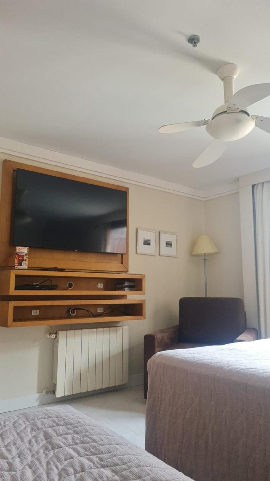 Apart-Hotel Em Gramado, Padrao 4 Estrelas, No Centro Екстериор снимка