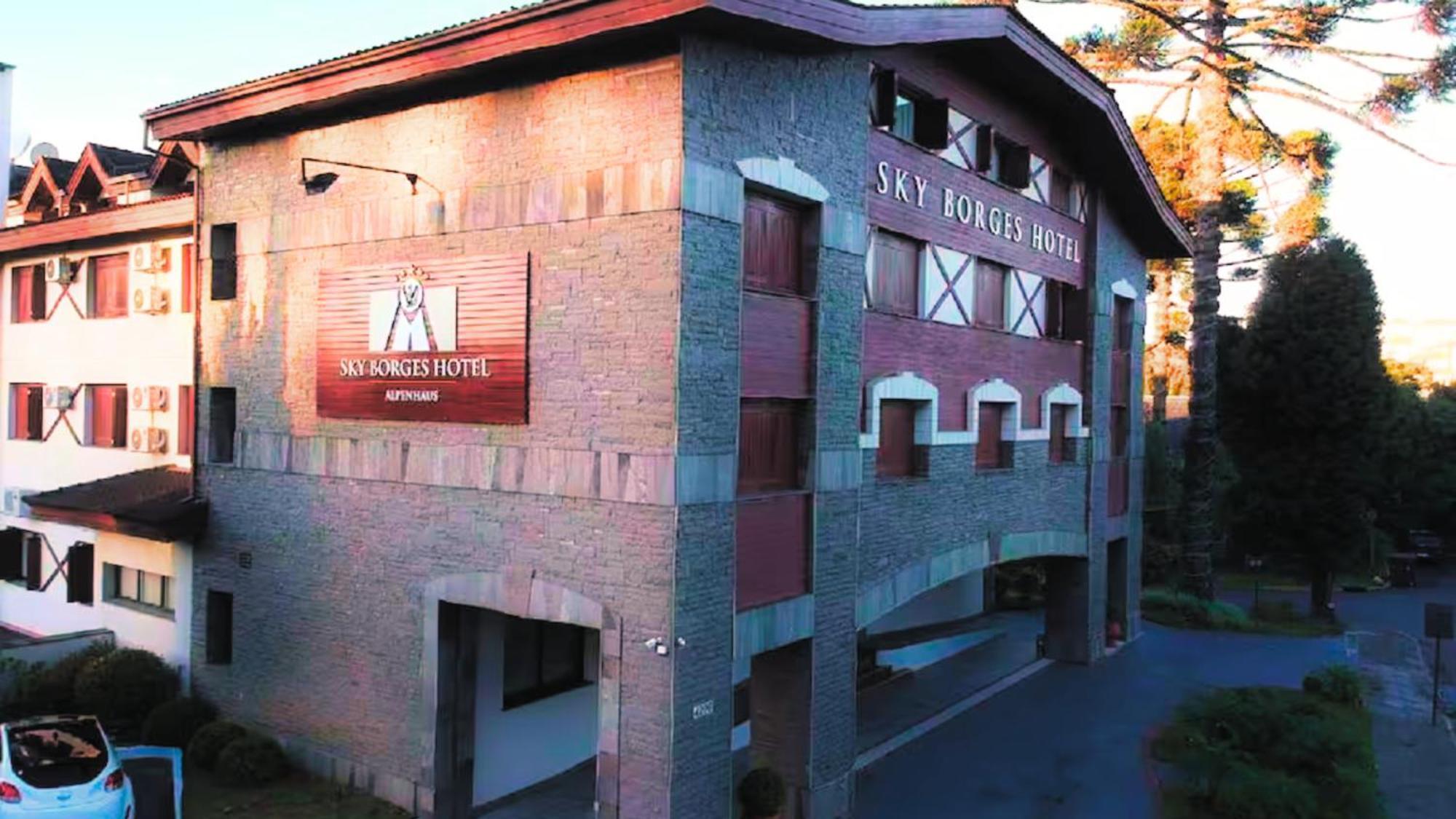 Apart-Hotel Em Gramado, Padrao 4 Estrelas, No Centro Екстериор снимка